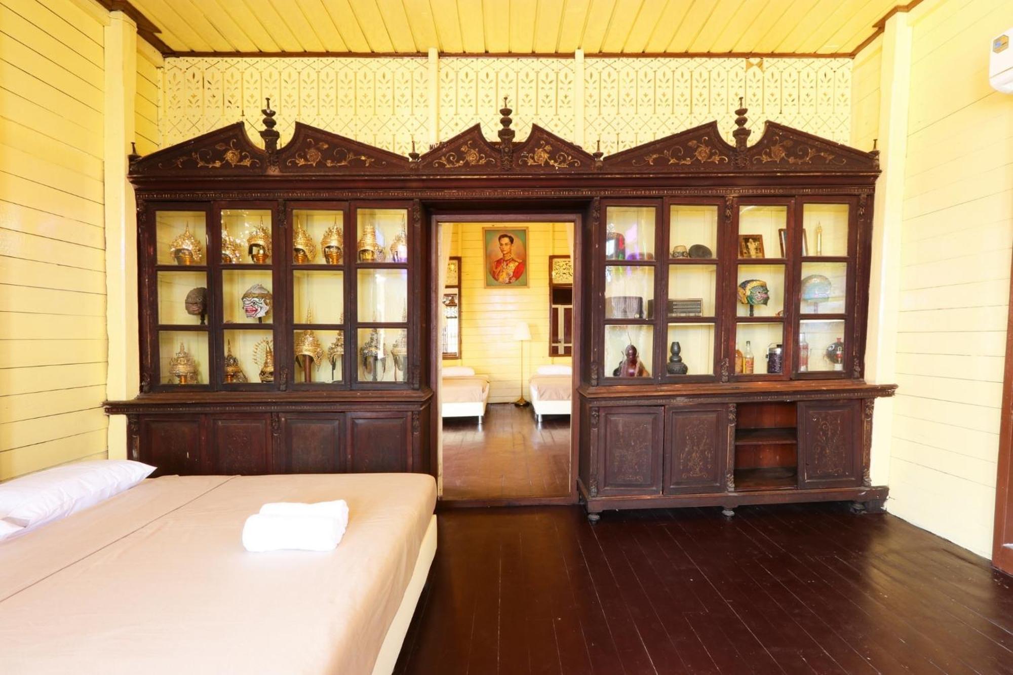 Baankhon Private Room In Thai House Check In By Yourself Code Inbox Adult Only Банкок Екстериор снимка